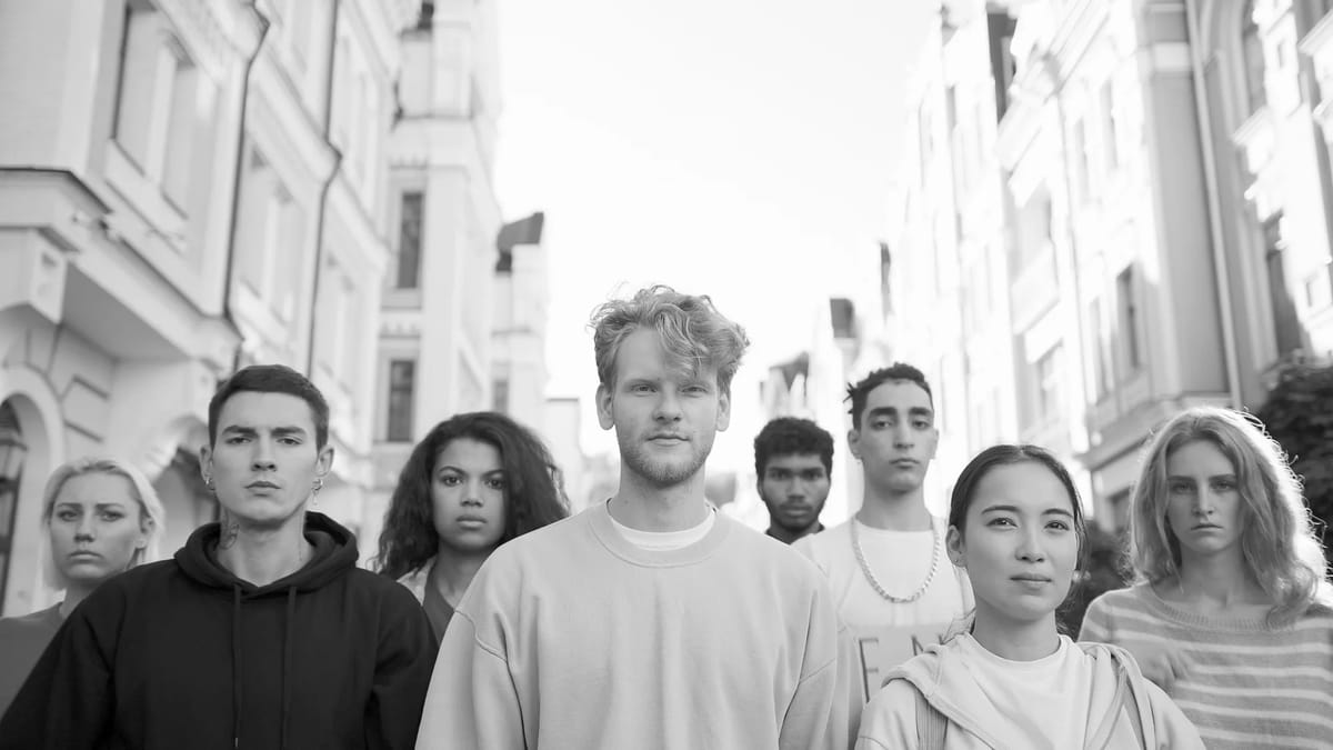 Gen Z: how they are transforming digital media tools into their creative playground
